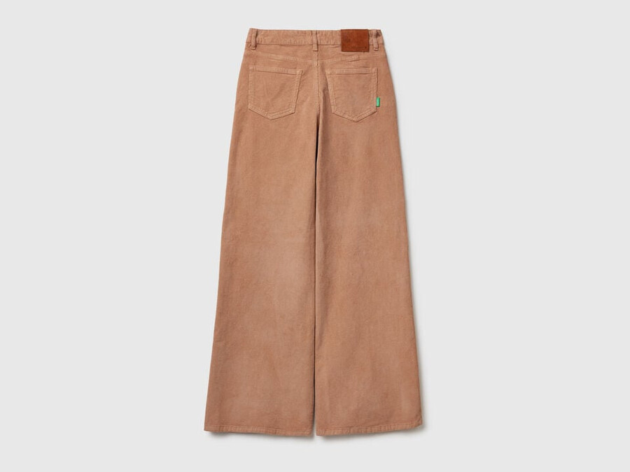 weit geschnittene samthose