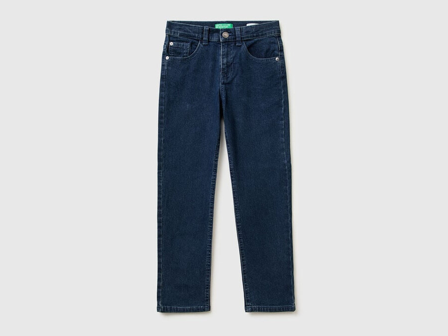 slim-fit-jeans