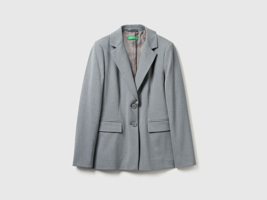 schmal geschnittener blazer