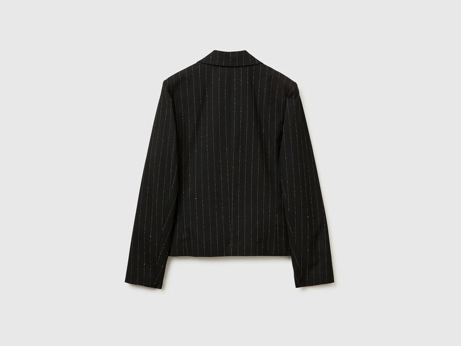 kurzer nadelstreifenblazer