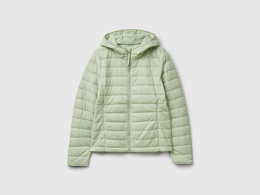 schmal geschnittene steppjacke