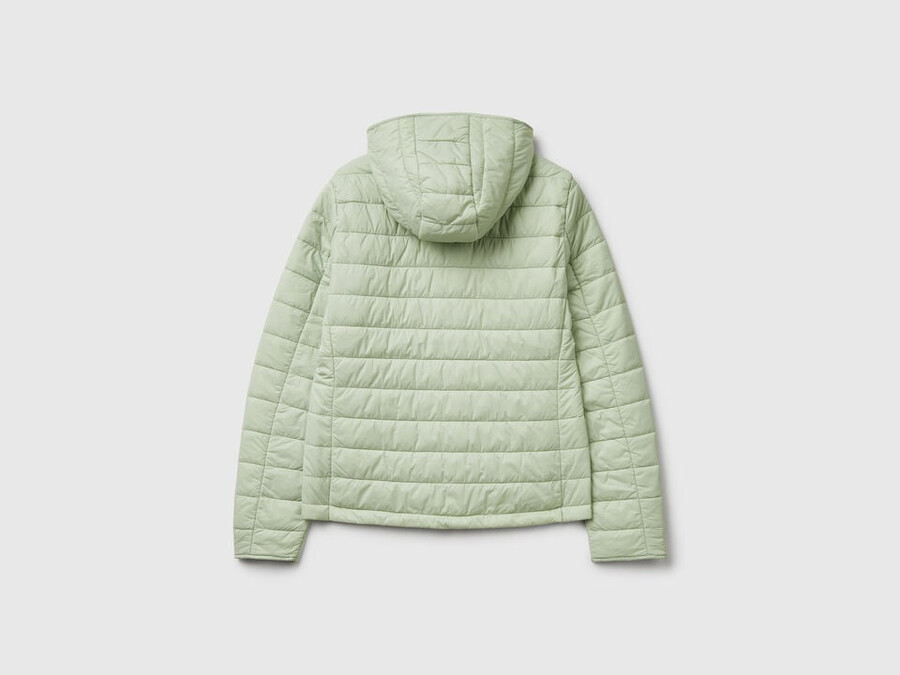schmal geschnittene steppjacke