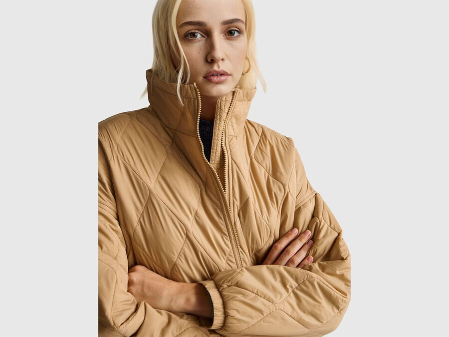gesteppte nylonjacke