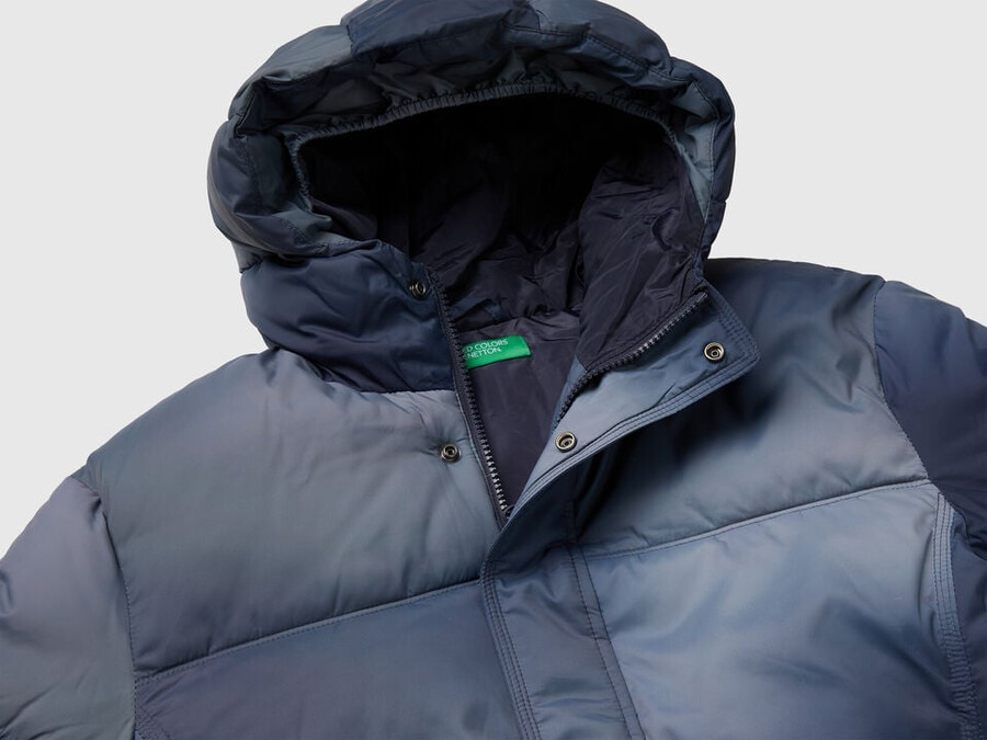 wattierte jacke aus schattiertem nylon