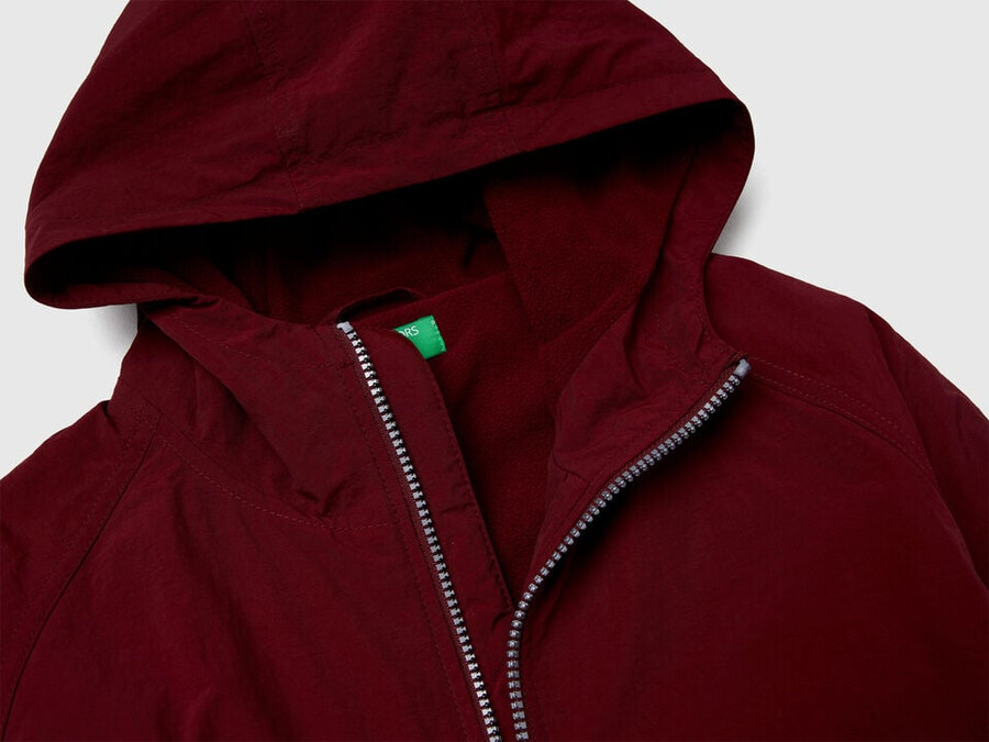 nylonjacke mit kapuze