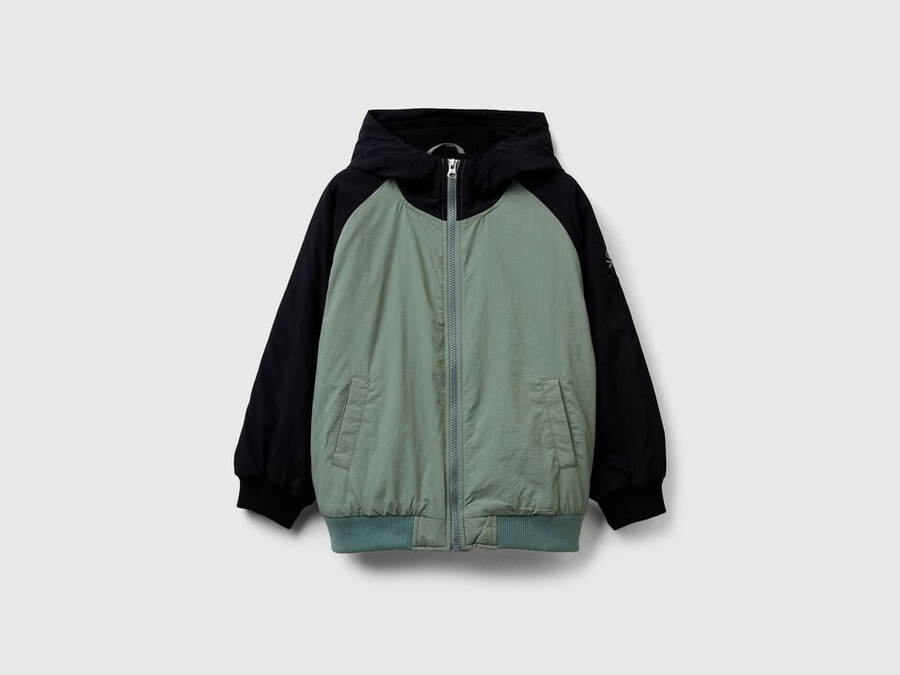 nylonjacke mit kapuze
